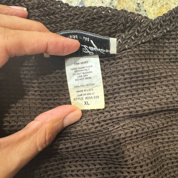 Jordan Taylor Women's brown Mesh Top - Picture 4 of 5